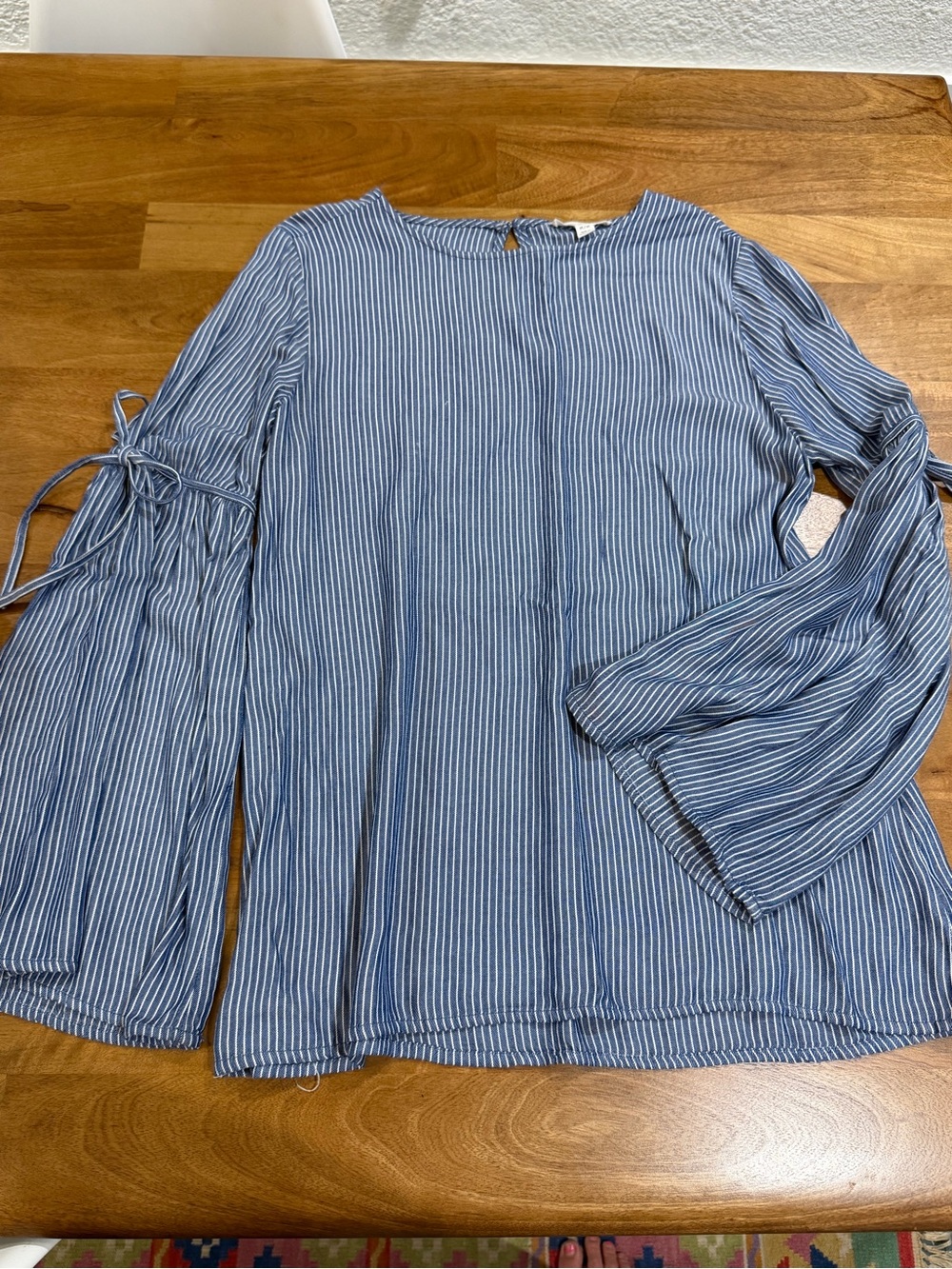 beachlunchlounge Blue & White Striped Peasant Flare Sleeve Blouse Size Medium
